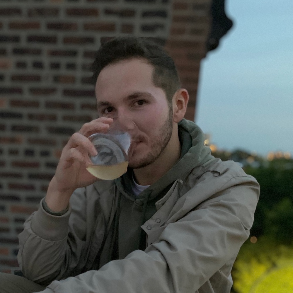 Meet your Posher, Michael